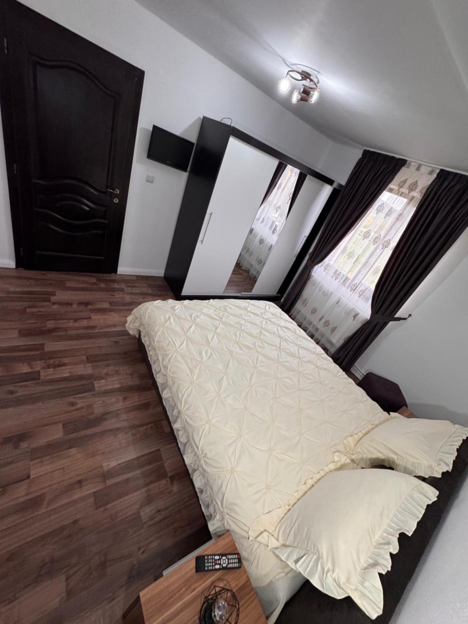 Casa Casy Villa Oradea Eksteriør billede